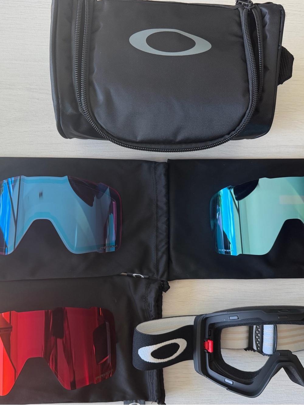 Oakley Line Miner Pro M Snow Goggles + 3 Prizm Lenses + Case – Matte Black